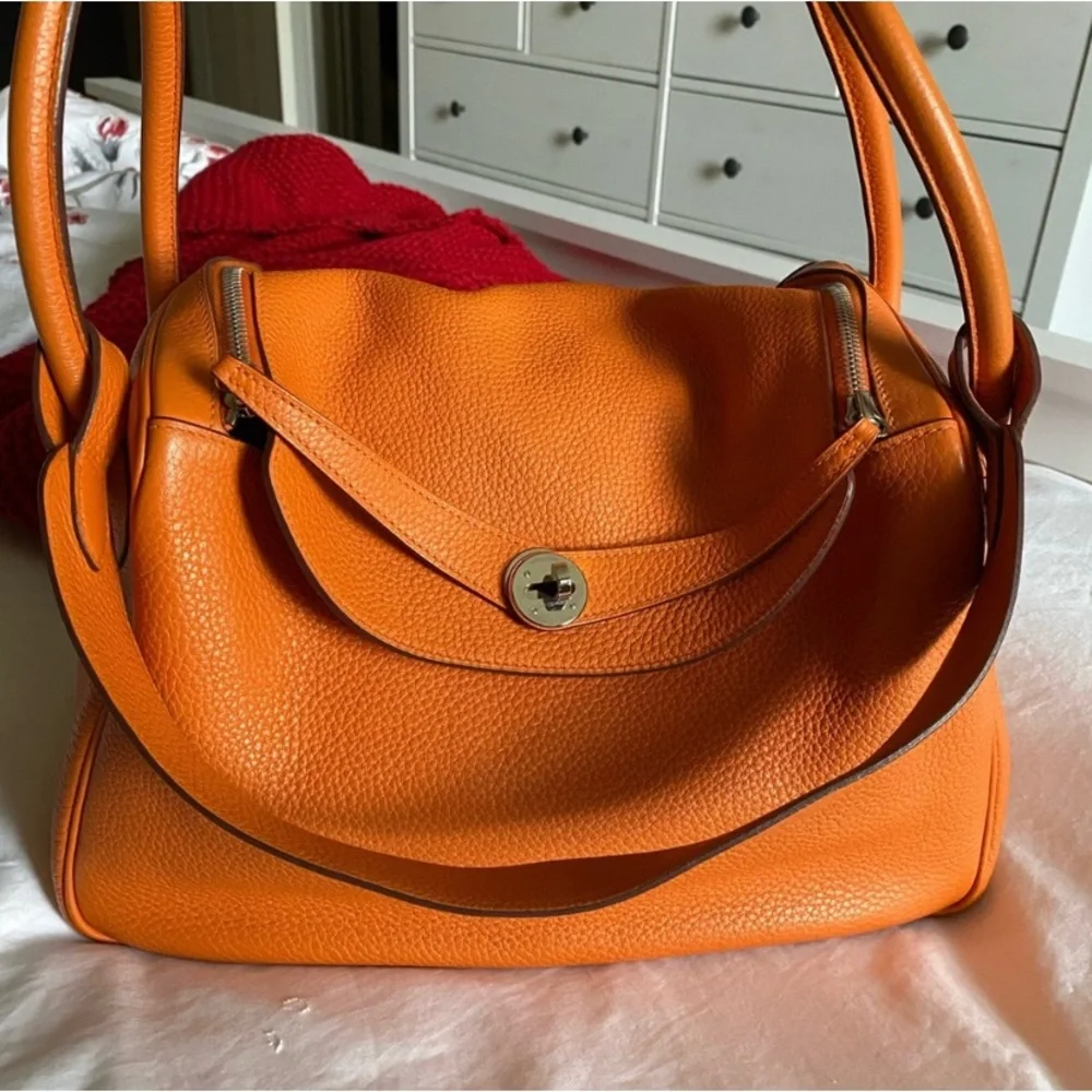 Hermès Lindy 34 in Signature Orange